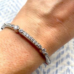 Beautiful Belle Etoile sterling silver Clear CZ station bracelet, medium sized